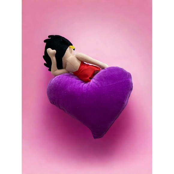 Vintage 2010 Betty Boop Valentines “I❤️You” Reclining.12’ - Picture 2 of 7